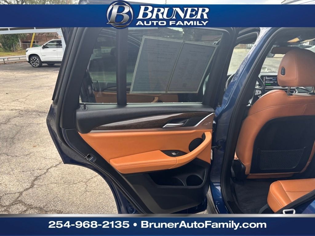 2023 BMW X3 sDrive30i