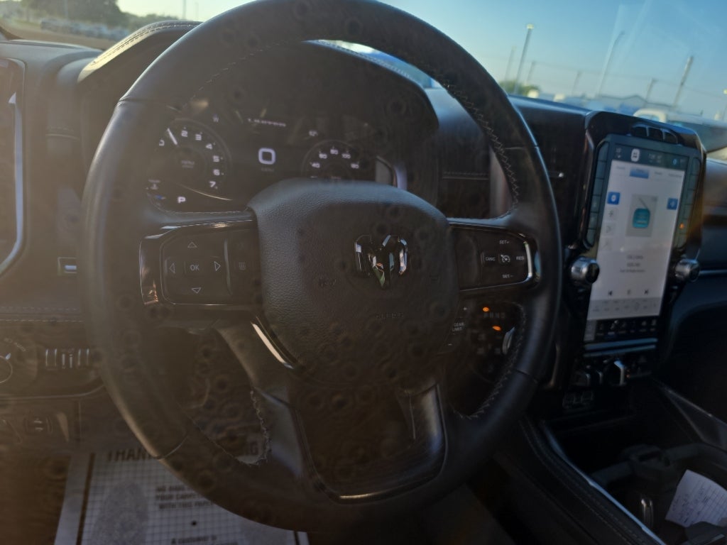 2024 RAM 1500 Limited Crew Cab 4x4 5'7" Box