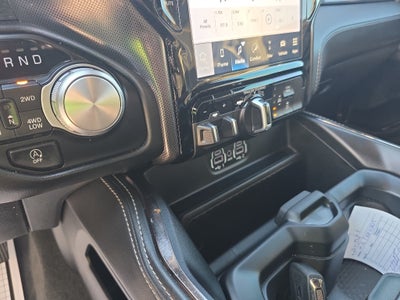 2024 RAM 1500 Limited Crew Cab 4x4 5'7" Box