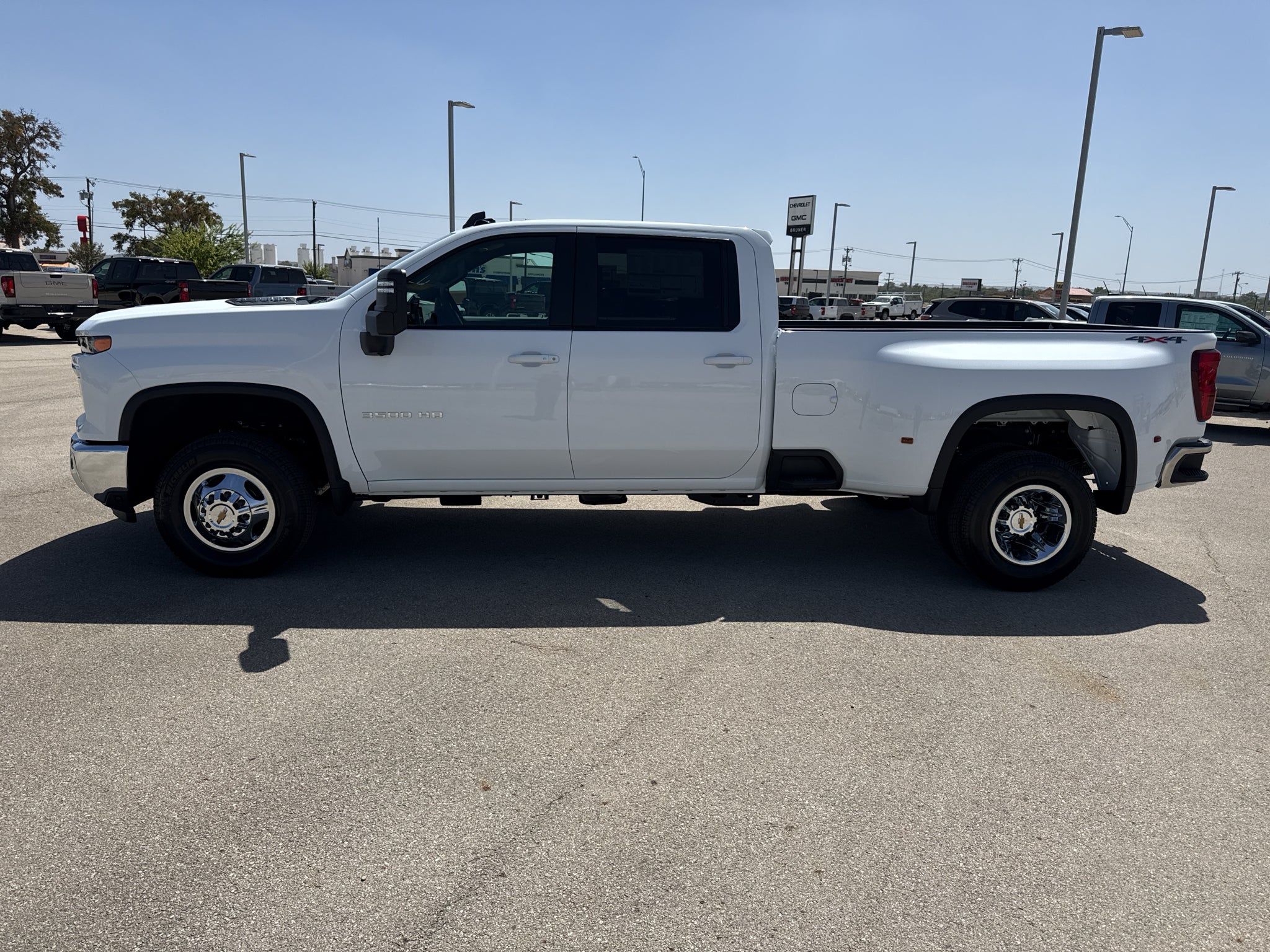 2026 Chevrolet Silverado 3500 HD LT DRW