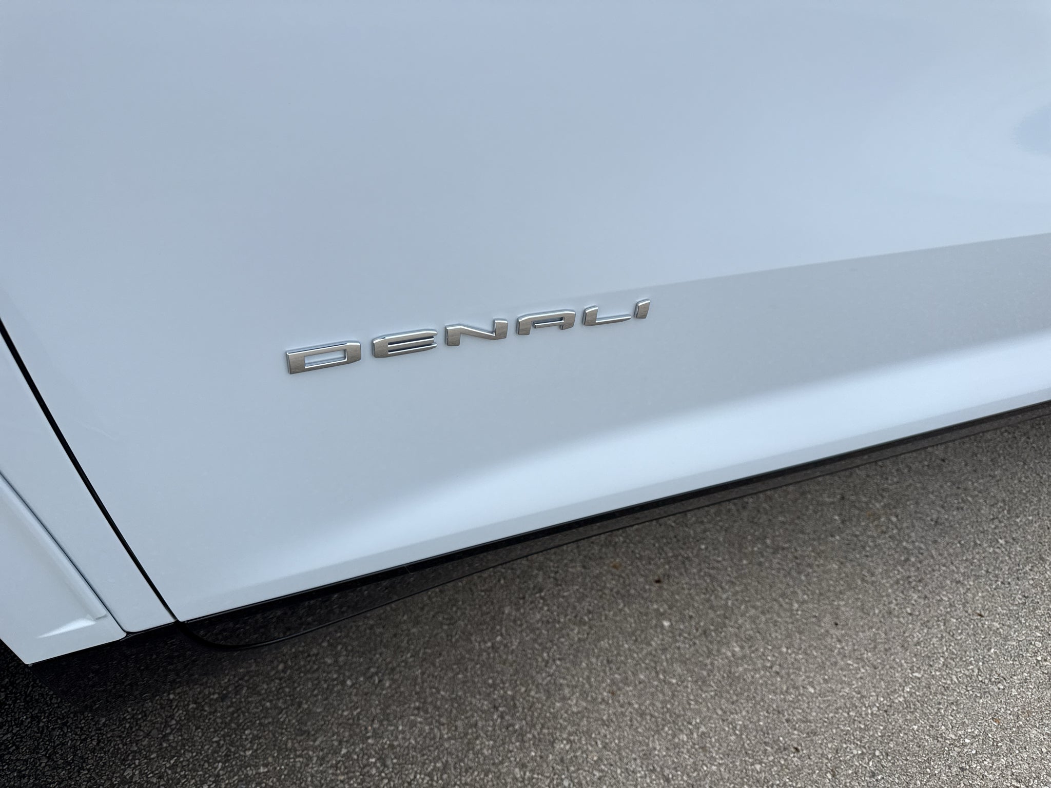 2027 GMC Acadia Denali
