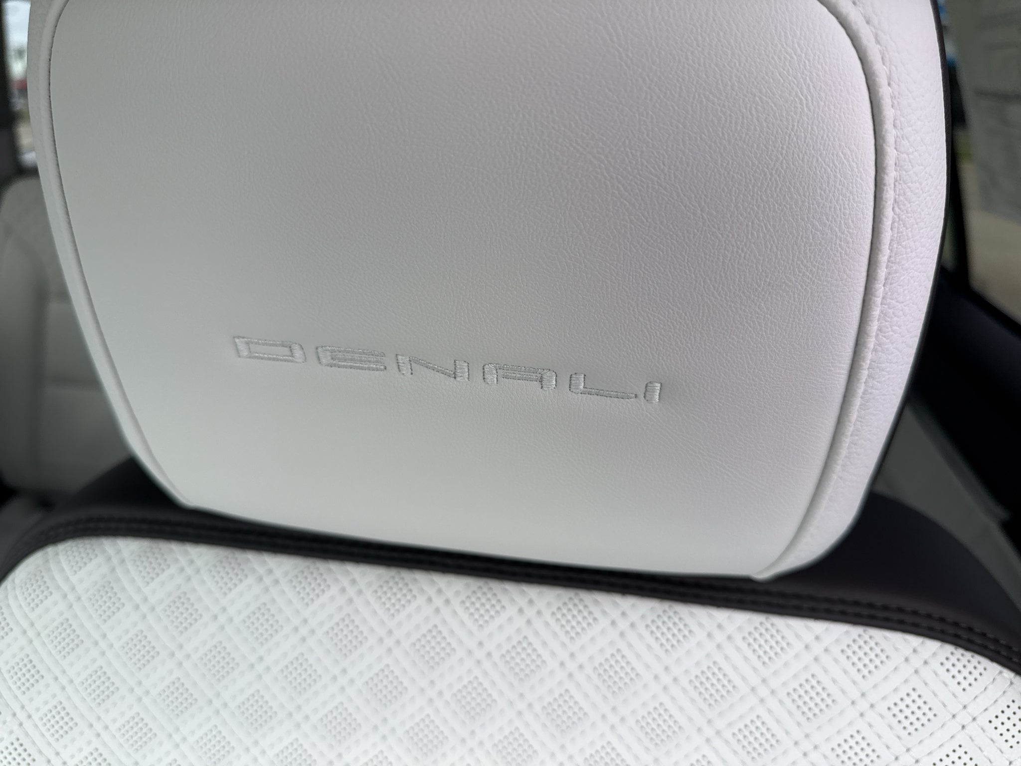2027 GMC Acadia Denali