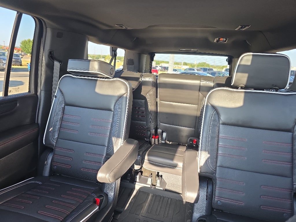 2025 GMC Yukon XL AT4 Ultimate