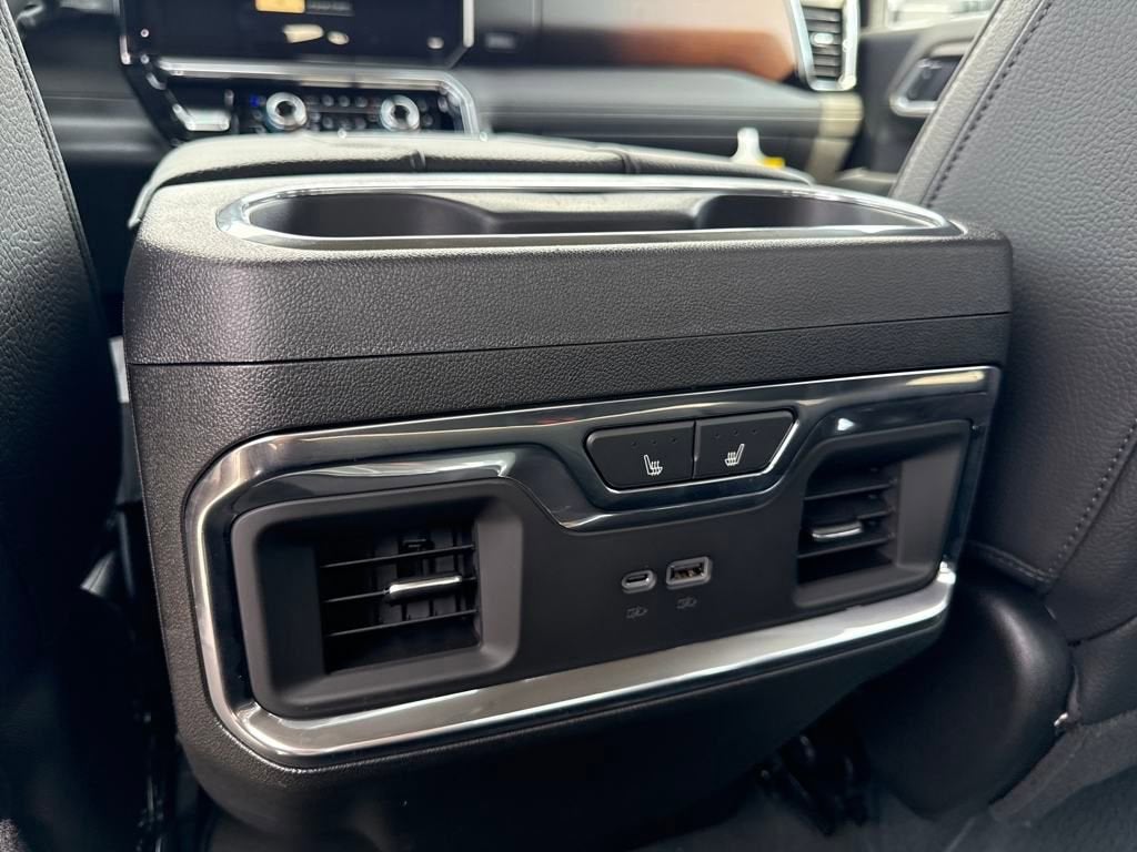 2025 GMC Sierra 2500 HD Denali