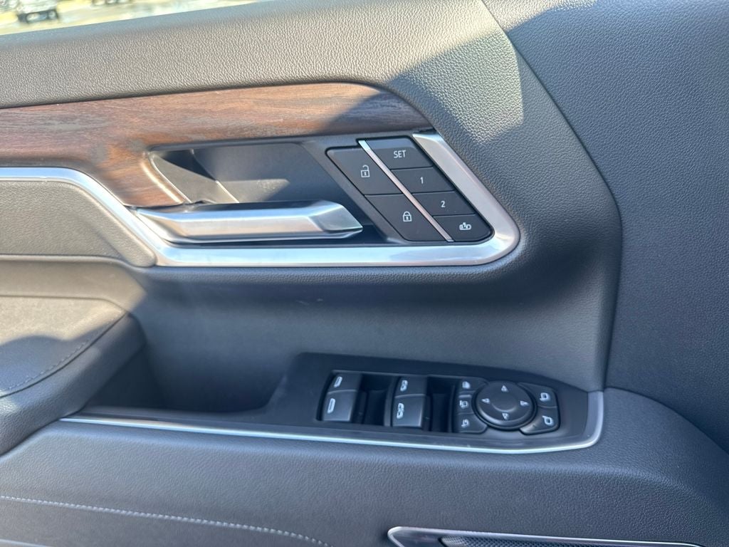 2026 GMC Sierra 3500 HD SLT DRW
