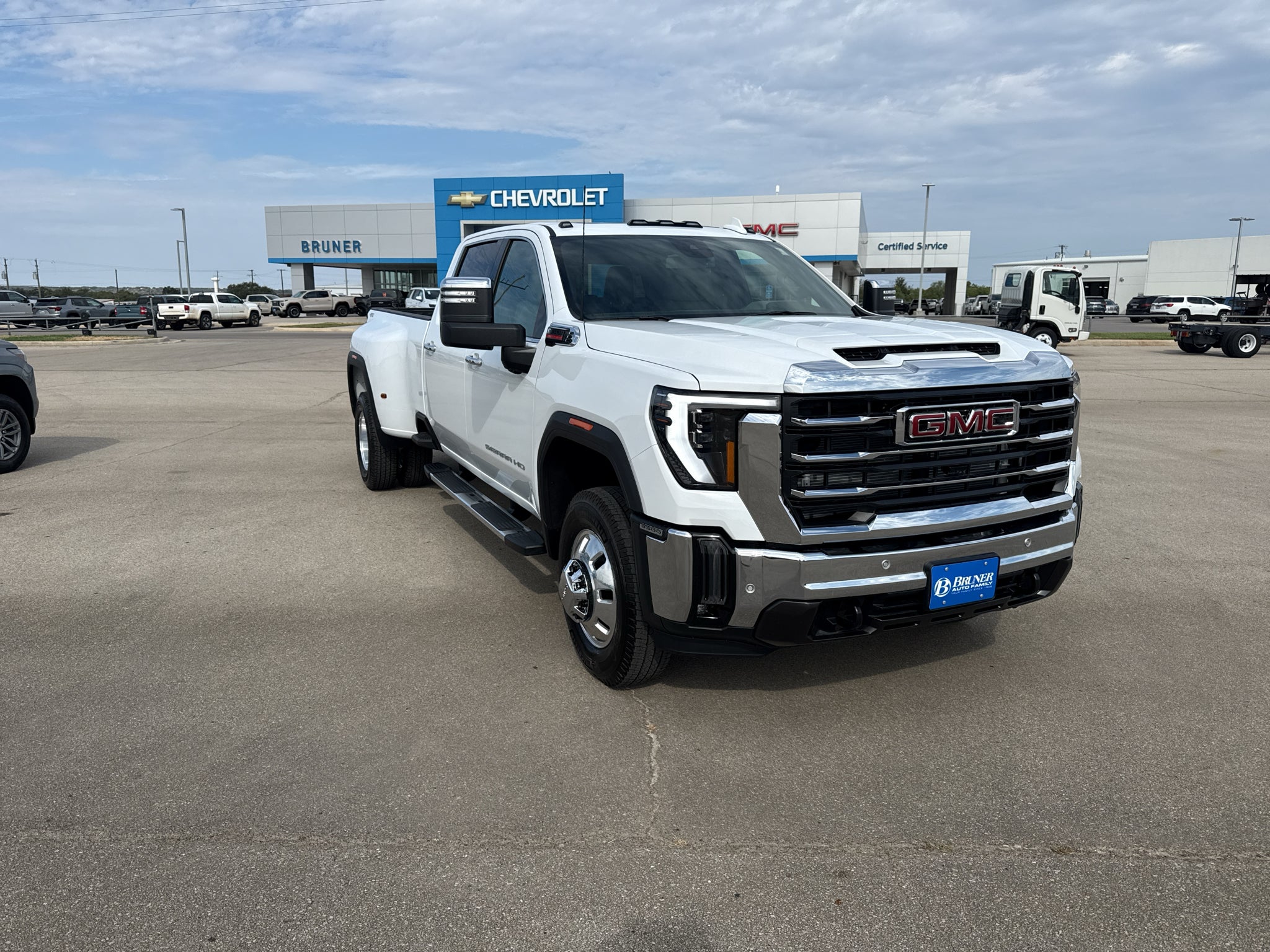 2026 GMC Sierra 3500 HD SLT DRW