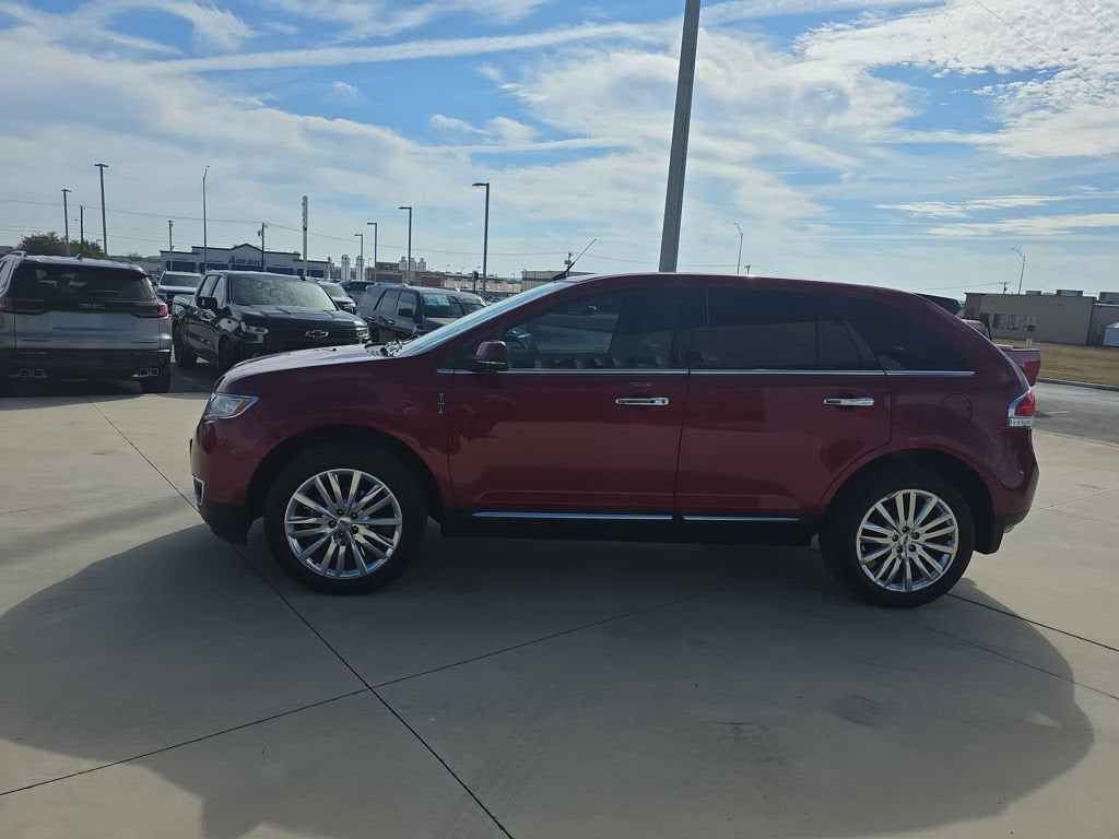 2015 Lincoln MKX Base