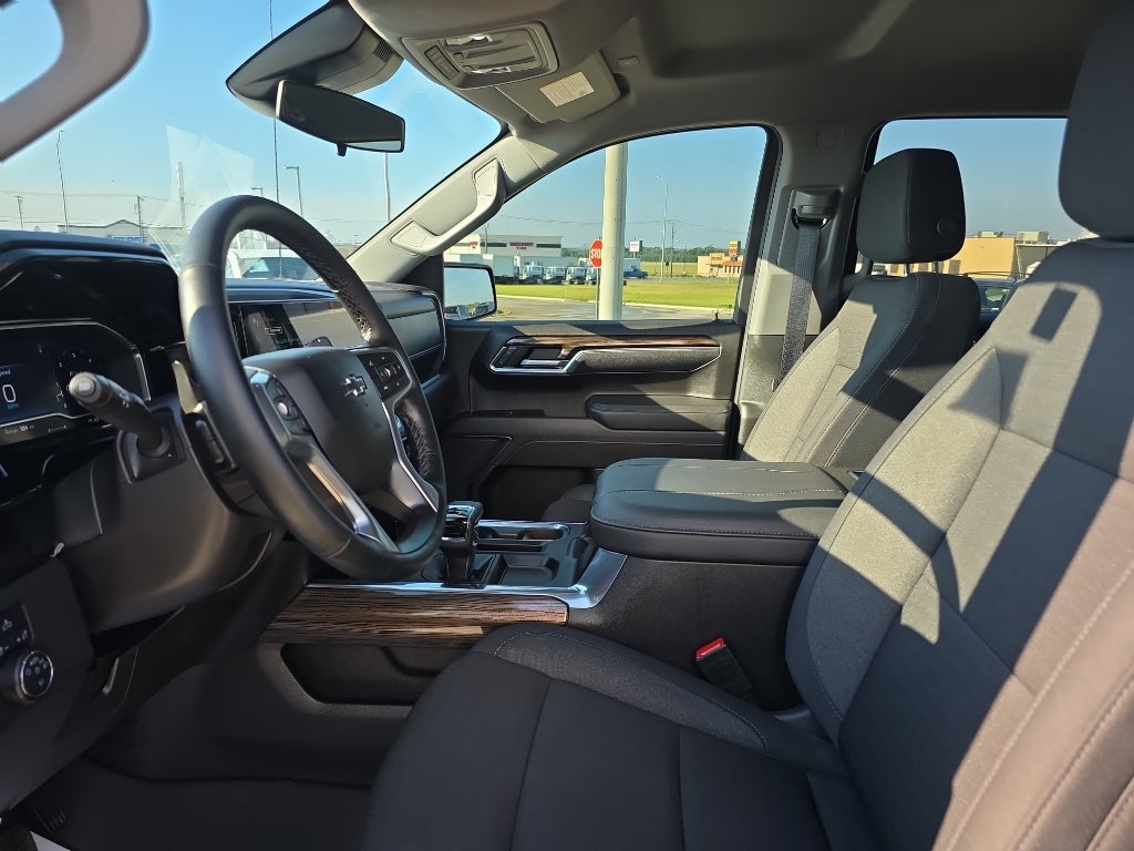 2025 Chevrolet Silverado 1500 LT Trail Boss