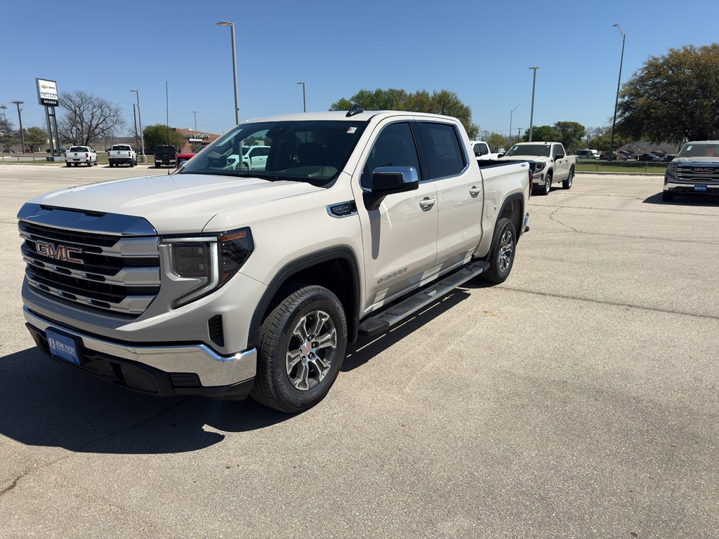2026 GMC Sierra 1500 SLE
